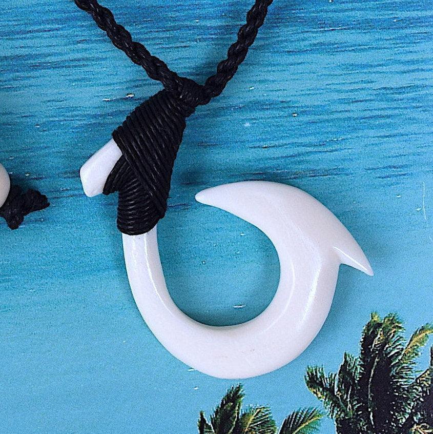 Beautiful Hawaiian Fish Hook Necklace, Hand Carved Buffalo Bone Fish Hook Necklace, N9423 Birthday Mother Gift, Island Jewelry