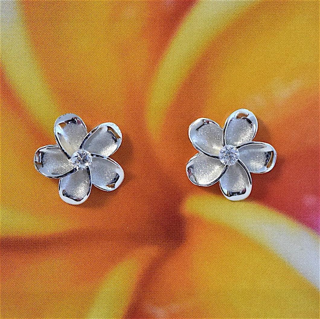 Orecchini Eleganti Chiusura A Farfalla Orecchini Pendenti Con Tartaruga Hawaiana E Fiore Plumeria In Argento Sterling 925 – Con CZ, Nuovo Senza Etichette Orecchini Tartaruga Hawaiana Orecchini Eleganti Chiusura A Farfalla Orecchini Pendenti Con Tartaruga Hawaiana E Fiore Plumeria In Argento Sterling 925 – Con CZ, Nuovo Senza Etichette Orecchini Tartaruga Hawaiana
