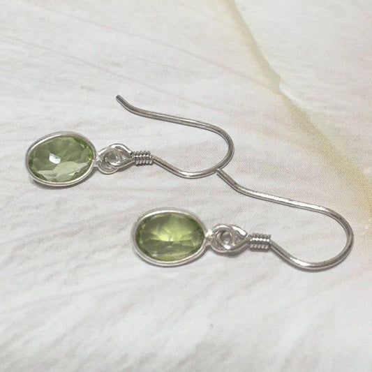 Beautiful Hawaiian Genuine Green Peridot Earring, Sterling Silver Peridot Dangle Earring, E8234 Birthday Wife Mom Mother Gift - Hawaii Treasures Shop