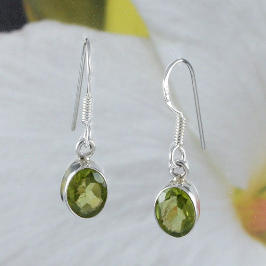 Beautiful Hawaiian Genuine Green Peridot Oval-Cut Earring, Sterling Silver Green Peridot Dangle Earring, E9036 Birthday Mom Gift - Hawaii Treasures Shop