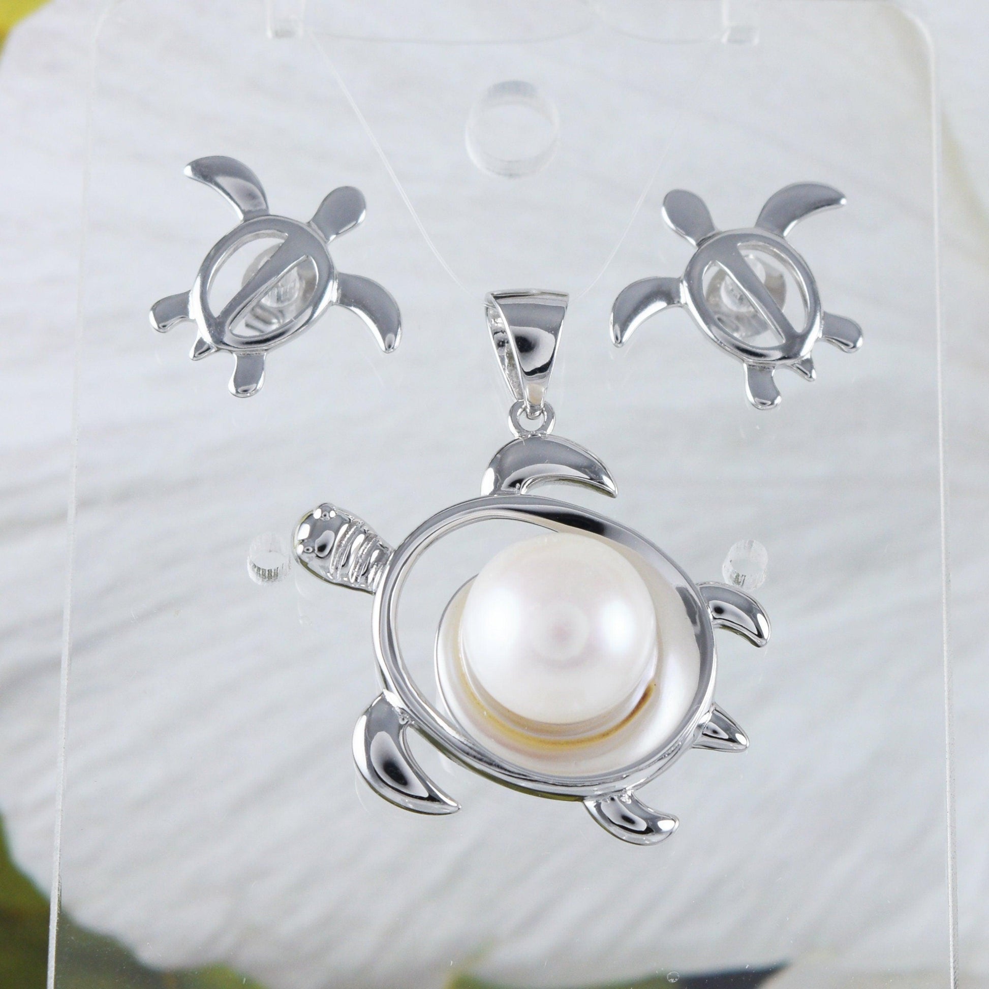 Unique Hawaiian Large Genuine White Pearl Sea Turtle Earring and Necklace, Sterling Silver White Pearl Turtle Pendant, N8869S2 Birthday Gift - Hawaii Treasures Shop