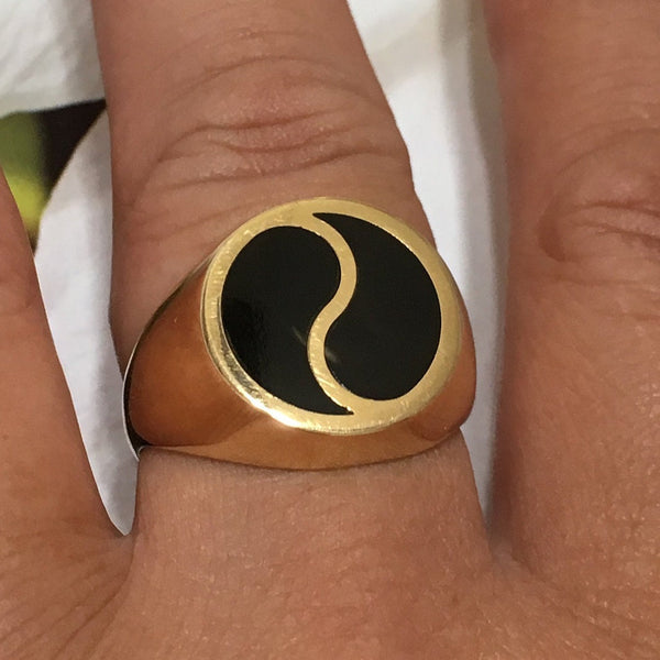 Gorgeous Genuine Hawaiian Black Coral Ring, Official Hawaii State Gemstone, 14KT Yellow-Gold Black Coral Yin-Yang Ring R1543 Statement PC