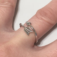 Unique Hawaiian Arrow Ring, Sterling Silver Arrow Ring, Christian Jewelry, R2360 Valentine Birthday Mom Wife Gift, Stackable Ring