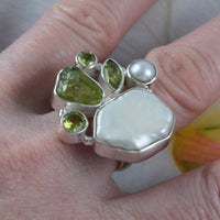 Gorgeous Beautiful Hawaiian X-Large Genuine Peridot White Pearl Ring, Sterling Silver Peridot Pearl Ring, R2601 Birthday Gift, Statement PC