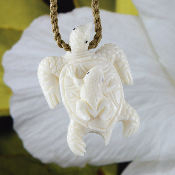 Unique Hawaiian Large Sea Turtle Frog Necklace, Hand Carved Buffalo Bone 3D Turtle Frog Necklace, N9123 Birthday Valentine Gift